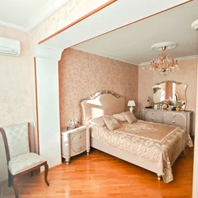In Baku 80.0 m² apartment is for sale - Image 8