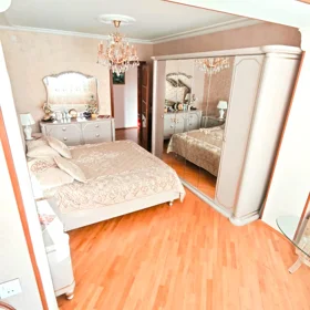 In Baku 80.0 m² apartment is for sale - Image 9
