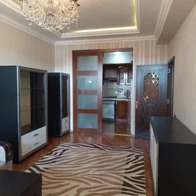 In Khirdalan 72.0 m² apartment is for rent - Image 4