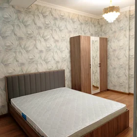 In Baku 80.0 m² apartment is for rent - Image 3