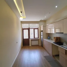 In Baku 85.0 m² apartment is for sale - Image 2