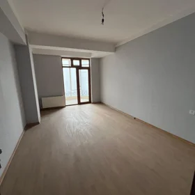In Baku 265.0 m² apartment is for sale - Image 7