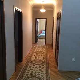 In Baku 150.0 m² apartment is for rent - Image 10