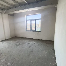 In Baku 98.0 m² apartment is for sale - Image 3