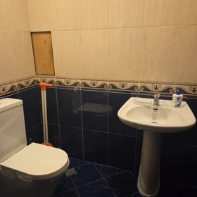 In Baku 97.0 m² apartment is for rent - Image 10