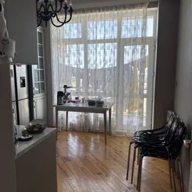 In Baku 82.0 m² apartment is for sale - Image 2