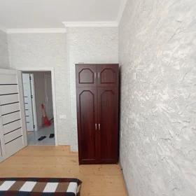 In Khirdalan 62.0 m² apartment is for rent - Image 10
