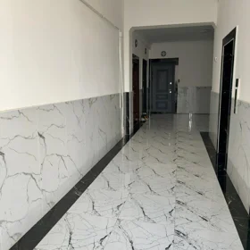 In Baku 140.0 m² apartment is for rent - Image 2