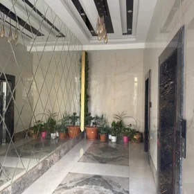 In Baku 140.0 m² apartment is for rent - Image 6