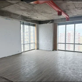 In Baku 212.0 m² apartment is for sale - Image 6
