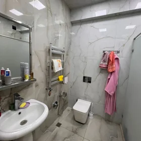 In Baku 60.0 m² apartment is for sale - Image 9