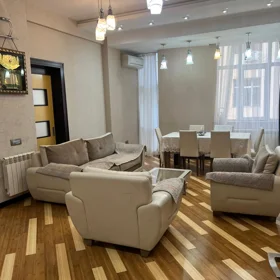 In Baku 130.0 m² apartment is for rent - Image 5