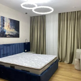 In Baku 148.0 m² apartment is for rent - Image 2