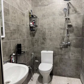 In Baku 90.0 m² apartment is for rent - Image 7