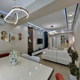 In Xətai rayonu 130.0 m² apartment is for rent - Image 3