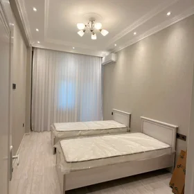 In Baku 147.0 m² apartment is for rent - Image 2