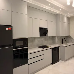 In Baku 147.0 m² apartment is for rent - Image 3