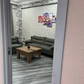 In Baku 65.0 m² apartment is for rent - Image 2