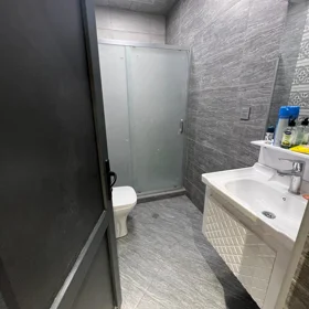 In Baku 65.0 m² apartment is for rent - Image 5