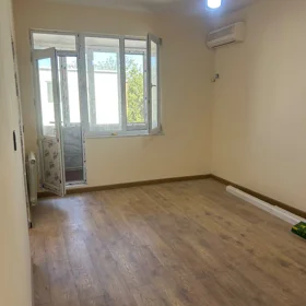 In Baku 30.0 m² apartment is for sale - Image 3