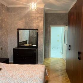 In Baku 70.0 m² apartment is for rent - Image 4