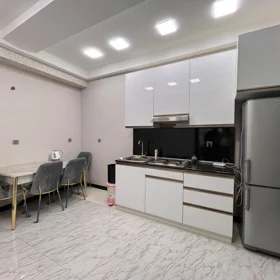 In Baku 100.0 m² apartment is for rent - Image 2