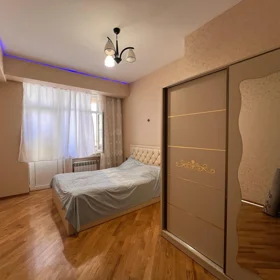 In Baku 100.0 m² apartment is for rent - Image 4