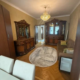 In Baku 120.0 m² apartment is for sale - Image 2