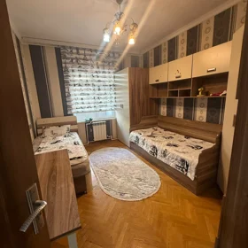 In Baku 120.0 m² apartment is for sale - Image 8