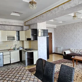 In Baku 165.0 m² apartment is for rent - Image 2