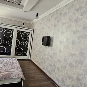 In Baku 165.0 m² apartment is for rent - Image 7