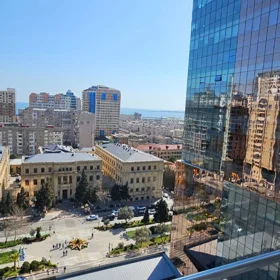In Baku 165.0 m² apartment is for rent - Image 10