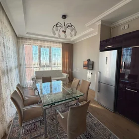 In Baku 75.0 m² apartment is for rent - Image 4