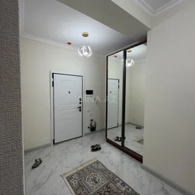 In Baku 75.0 m² apartment is for rent - Image 8