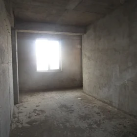 In Baku 146.0 m² apartment is for sale - Image 5