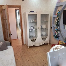 In Baku 60.0 m² apartment is for sale - Image 3