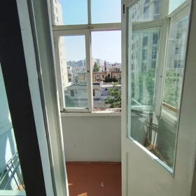 In Baku 60.0 m² apartment is for rent - Image 5