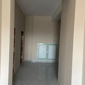 In Khirdalan 77.0 m² apartment is for sale - Image 4