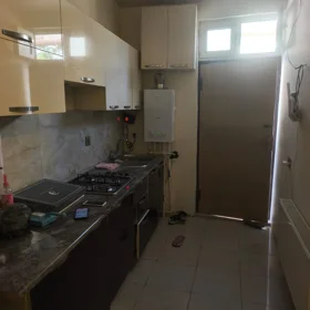 In Baku nan m² apartment is for sale - Image 4