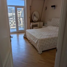 In Baku 120.0 m² apartment is for rent - Image 7