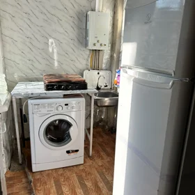 In Baku 44.0 m² house with 2.0 rooms is for rent - Image 5