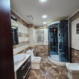 In Səbail rayonu 80.0 m² apartment is for rent - Image 4