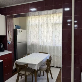 In Baku 70.0 m² apartment is for rent - Image 3