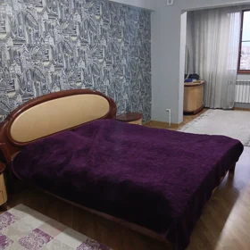 In Baku 92.0 m² apartment is for rent - Image 4
