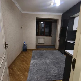 In Baku 92.0 m² apartment is for rent - Image 8