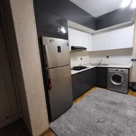 In Baku 92.0 m² apartment is for rent - Image 9