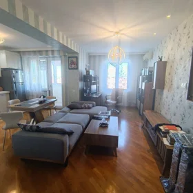 In Baku 67.0 m² apartment is for sale - Image 4