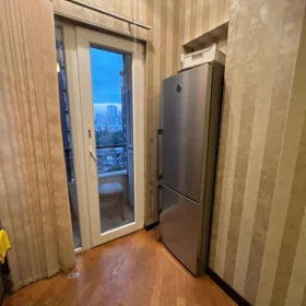 In Baku 95.0 m² apartment is for sale - Image 2