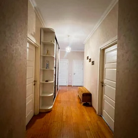 In Baku 95.0 m² apartment is for sale - Image 2