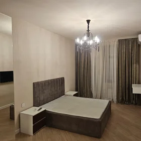 In Baku 70.0 m² apartment is for rent - Image 4